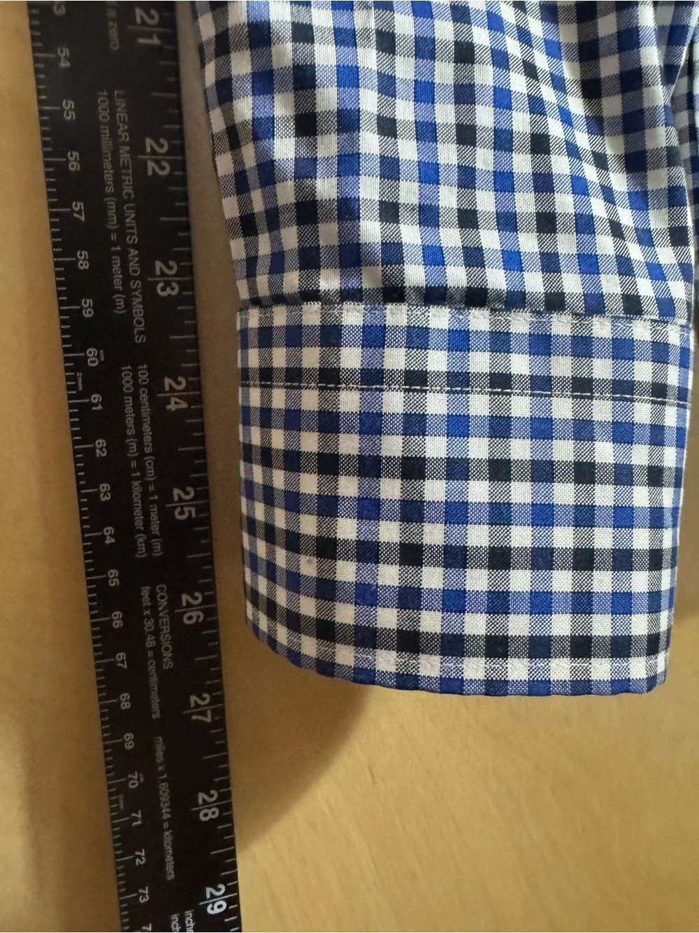Banana Republic Blue and White Gingham Button-Down 100% Non Iron Cotton Shirt M
